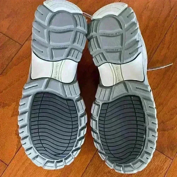 Nautilus Safety Footwear N1082 Stratus CT Women's Work Shoes BRAND NEW Save $50 - Picture 9 of 10